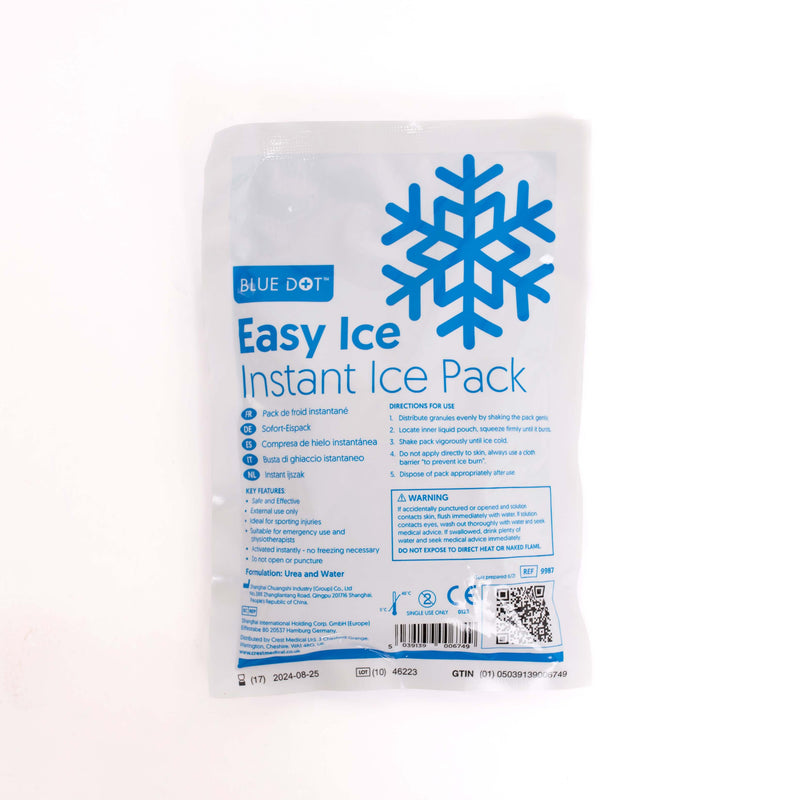 Instant cooling ice pack. The quick alternative to a conventional ice pack. Provides on-the-spot cold therapy for bruising, sports sprains and muscle injuries. Easy to use no need for precooling. Single use, disposable Size: 19cm x 13cm.